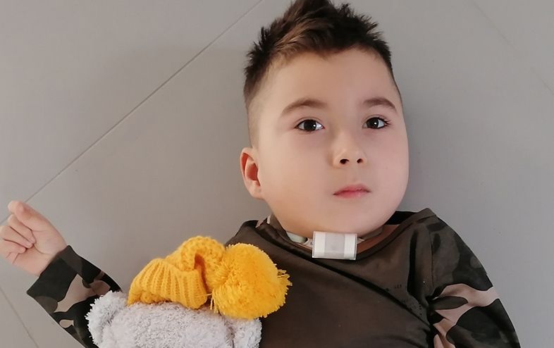 Michałek cierpi na ciężką chorobę genetyczną. Pomóż!